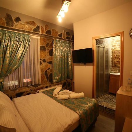 Little Ganj Suites Истанбул Екстериор снимка